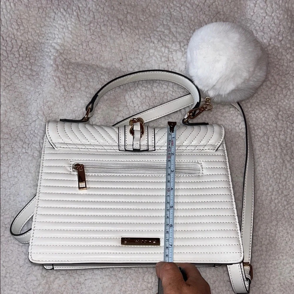Aldo White Quilted Crossbody Bag with Silver Chain - Picture 3 of 8